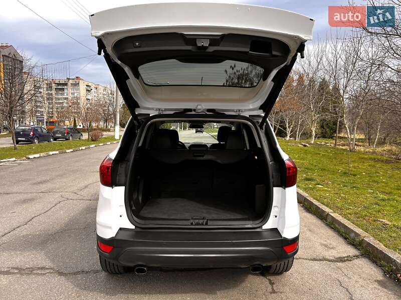 Позашляховик / Кросовер Ford Escape 2018 в Івано-Франківську