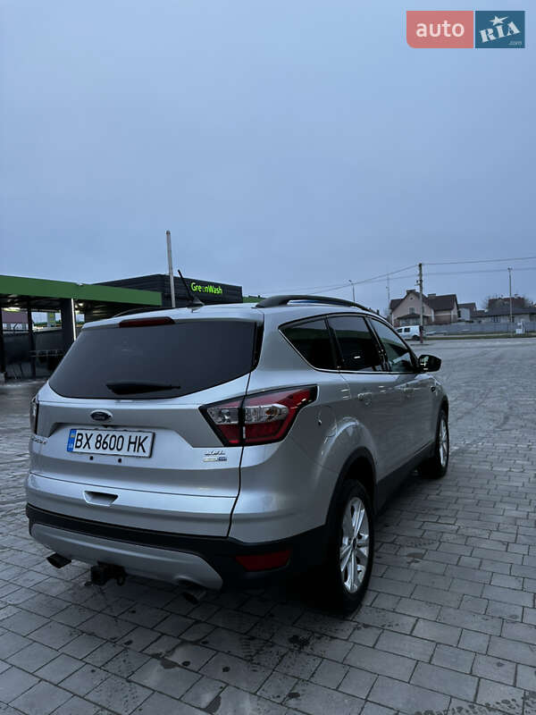 Позашляховик / Кросовер Ford Escape 2018 в Кам'янець-Подільському