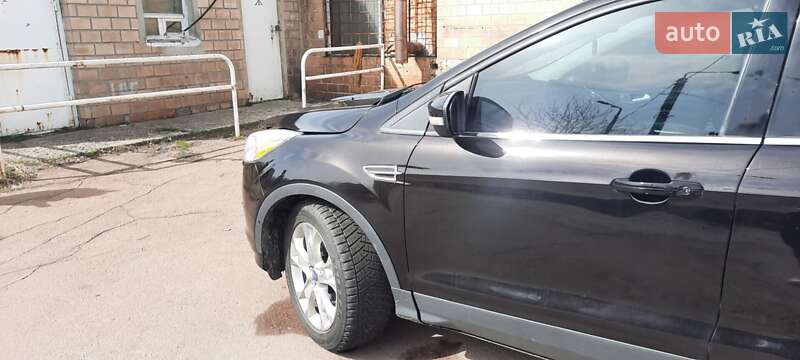 Внедорожник / Кроссовер Ford Escape 2012 в Чернигове