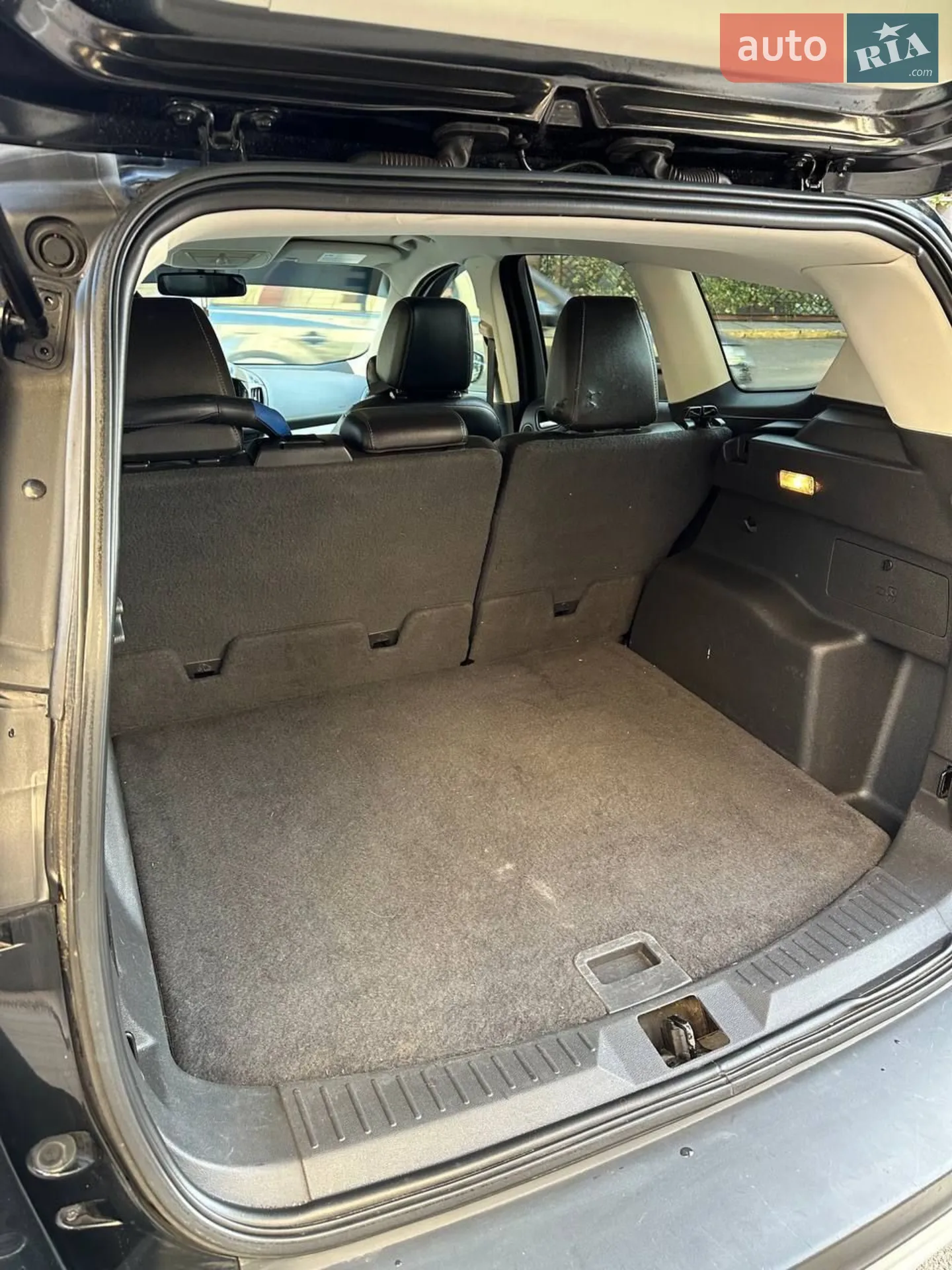2012 Ford Escape - мініатюра 3