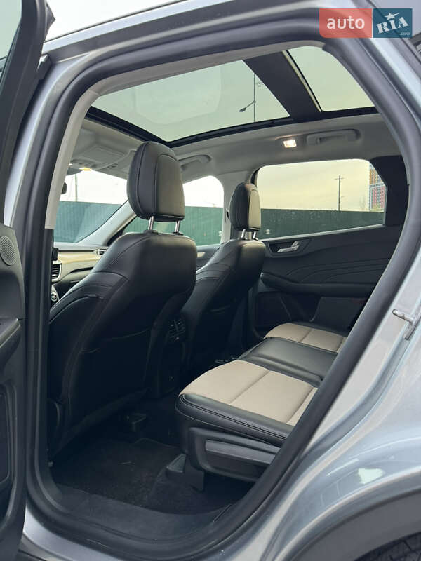Внедорожник / Кроссовер Ford Escape 2021 в Киеве фото 37 Внедорожник / Кроссовер Ford Escape 2021 в Киеве