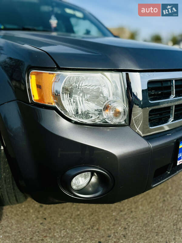 Внедорожник / Кроссовер Ford Escape 2011 в Львове