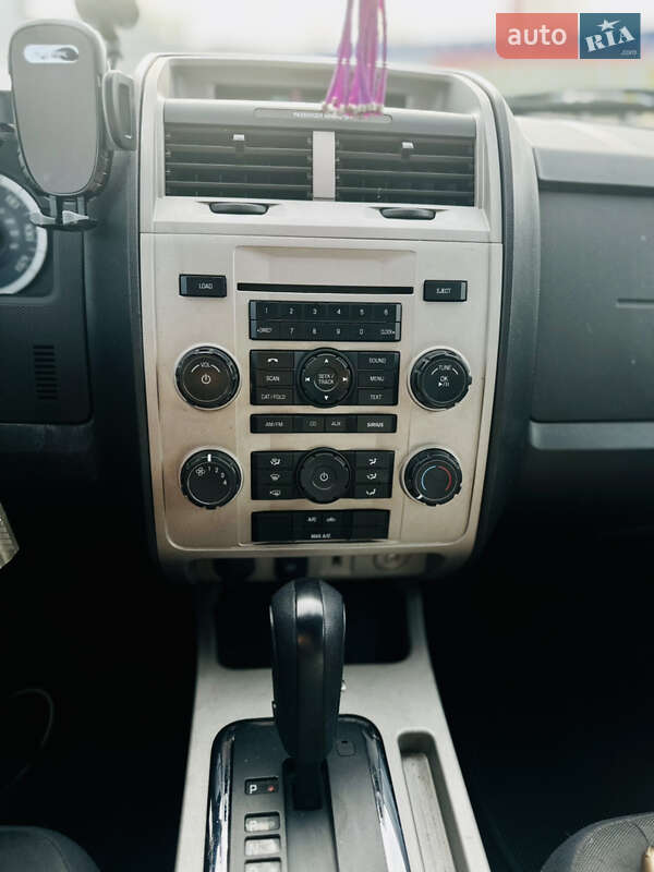 Внедорожник / Кроссовер Ford Escape 2011 в Львове