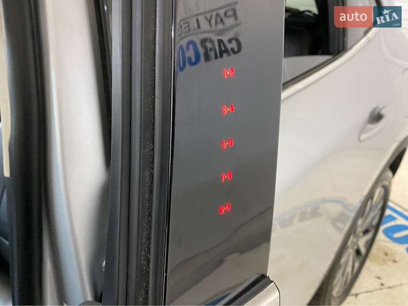 Позашляховик / Кросовер Ford Escape 2020 в Дніпрі
