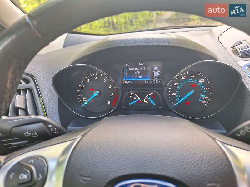 Внедорожник / Кроссовер Ford Escape 2013 в Хмельницком