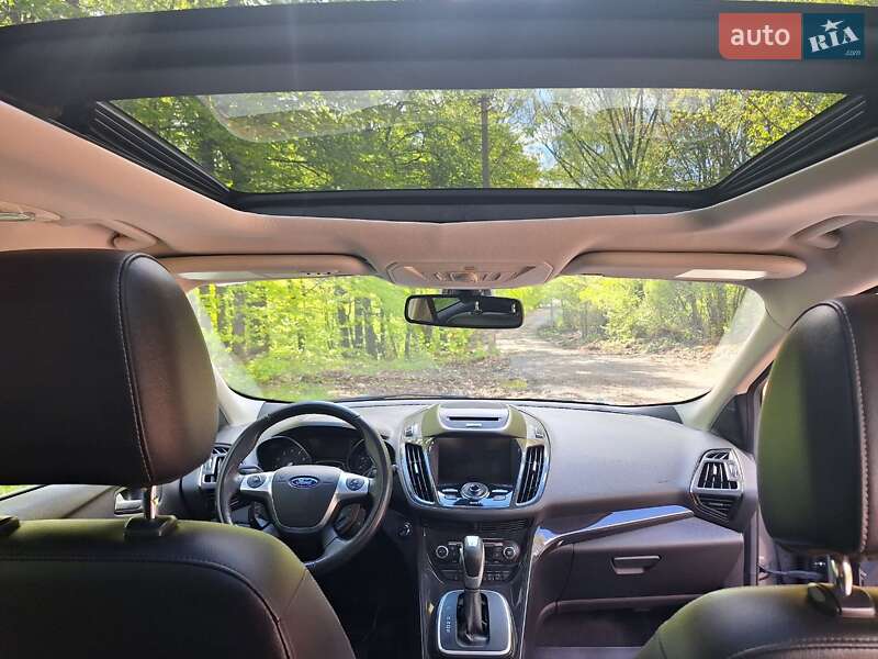 Внедорожник / Кроссовер Ford Escape 2013 в Хмельницком