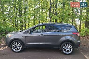 Внедорожник / Кроссовер Ford Escape 2013 в 