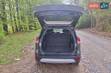 Внедорожник / Кроссовер Ford Escape 2013 в 
