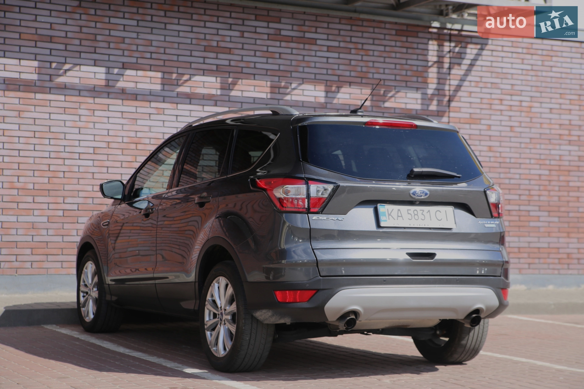 2017 Ford Escape - мініатюра 3