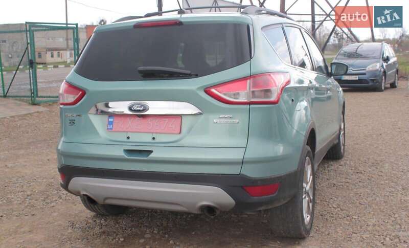 Позашляховик / Кросовер Ford Escape 2013 в Львові
