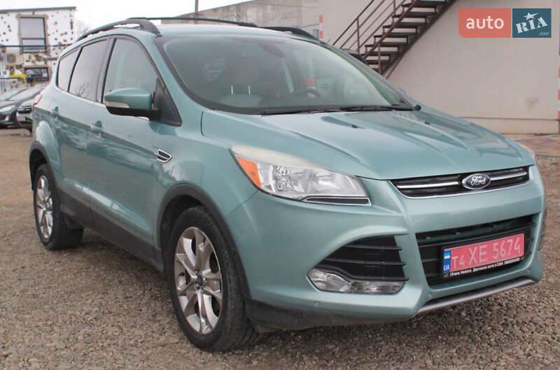 Позашляховик / Кросовер Ford Escape 2013 в Львові