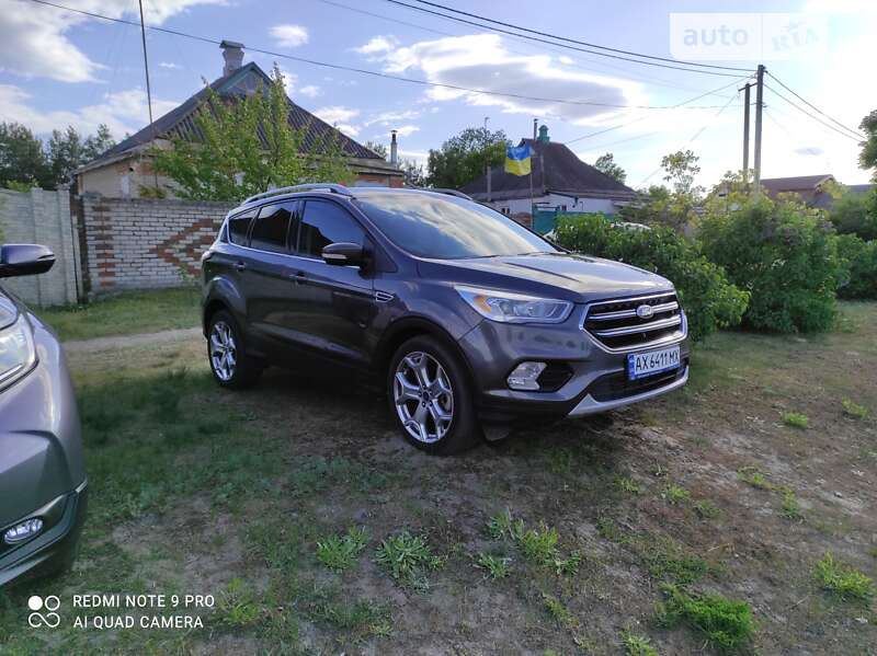 Позашляховик / Кросовер Ford Escape 2017 в Харкові