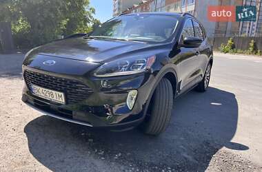 Внедорожник / Кроссовер Ford Escape 2020 в Ровно