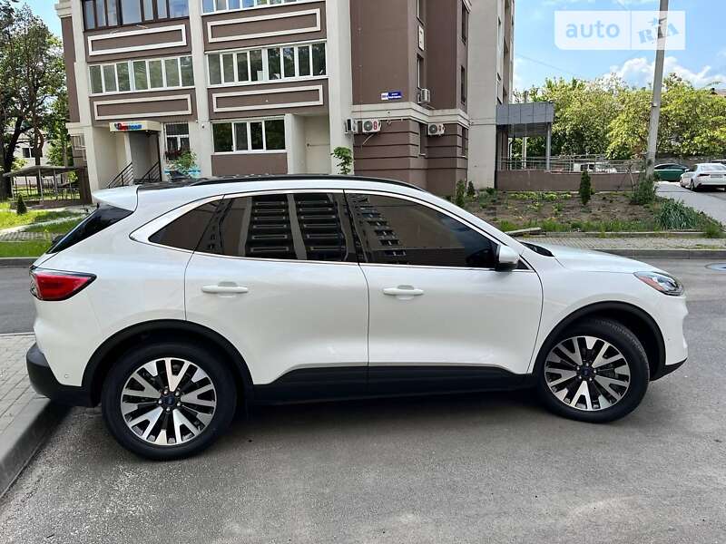 Внедорожник / Кроссовер Ford Escape 2019 в Харькове