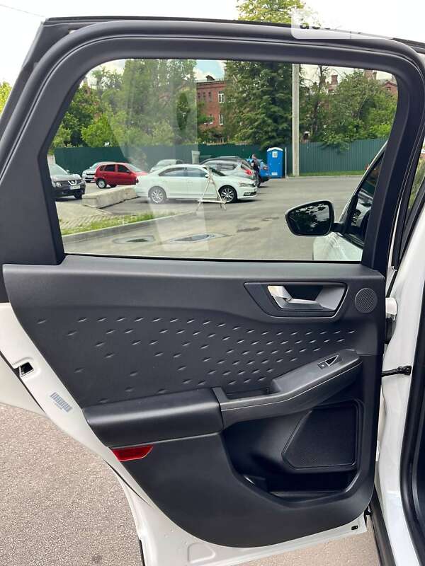Внедорожник / Кроссовер Ford Escape 2019 в Харькове