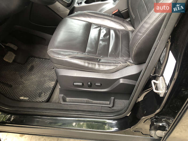 Внедорожник / Кроссовер Ford Escape 2013 в Львове фото 7 Внедорожник / Кроссовер Ford Escape 2013 в Львове