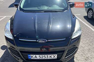Внедорожник / Кроссовер Ford Escape 2014 в 