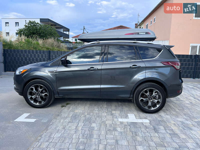 Позашляховик / Кросовер Ford Escape 2016 в Києві