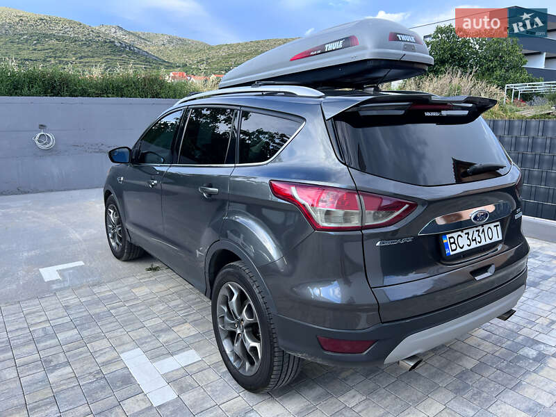 Позашляховик / Кросовер Ford Escape 2016 в Києві