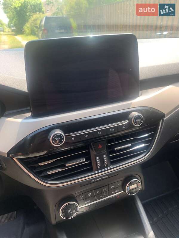 Позашляховик / Кросовер Ford Escape 2020 в Києві