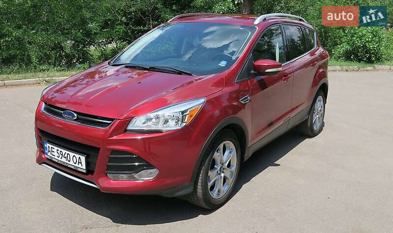 Внедорожник / Кроссовер Ford Escape 2014 в Ивано-Франковске