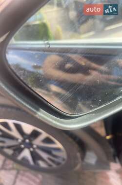 Позашляховик / Кросовер Ford Escape 2020 в Золочеві