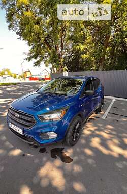 Позашляховик / Кросовер Ford Escape 2018 в Києві