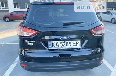 Позашляховик / Кросовер Ford Escape 2015 в Києві