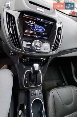 Внедорожник / Кроссовер Ford Escape 2012 в Харькове