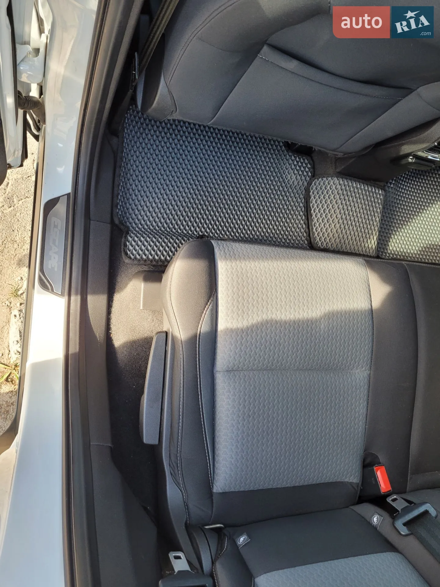 2016 Ford Escape - мініатюра 28