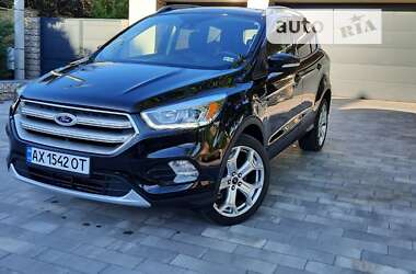 Позашляховик / Кросовер Ford Escape 2019 в Харкові