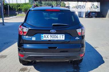 Позашляховик / Кросовер Ford Escape 2018 в Харкові