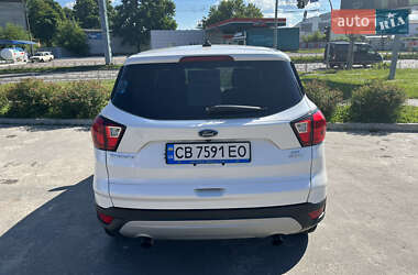 Позашляховик / Кросовер Ford Escape 2019 в Чернігові
