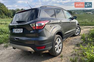 Позашляховик / Кросовер Ford Escape 2017 в Чернівцях