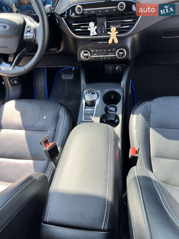 Внедорожник / Кроссовер Ford Escape 2020 в Волочиске