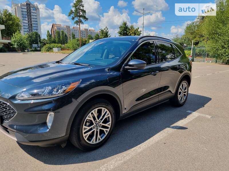 Позашляховик / Кросовер Ford Escape 2022 в Полтаві