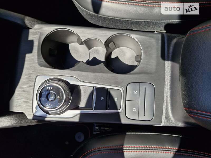 Внедорожник / Кроссовер Ford Escape 2023 в Полтаве