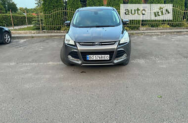 Внедорожник / Кроссовер Ford Escape 2013 в Золочеве