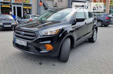 Позашляховик / Кросовер Ford Escape 2018 в Львові