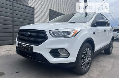 Позашляховик / Кросовер Ford Escape 2019 в Вінниці