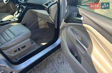 Позашляховик / Кросовер Ford Escape 2014 в Львові