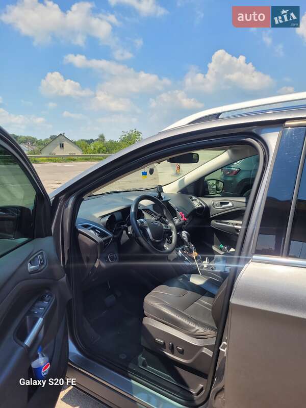 Внедорожник / Кроссовер Ford Escape 2013 в Харькове