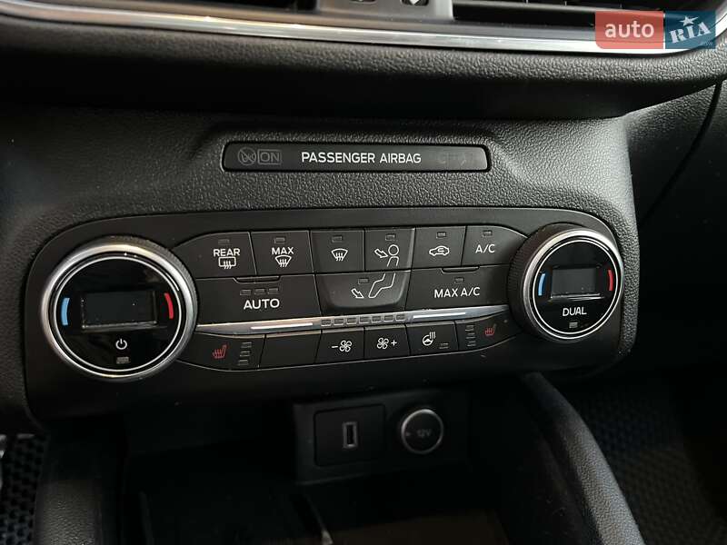 Внедорожник / Кроссовер Ford Escape 2020 в Николаеве