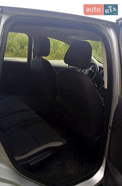 Внедорожник / Кроссовер Ford Escape 2014 в 