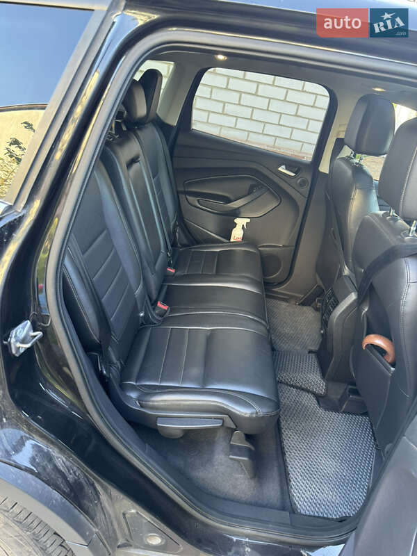 Внедорожник / Кроссовер Ford Escape 2013 в Черкассах