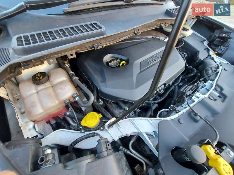 Внедорожник / Кроссовер Ford Escape 2013 в Обухове