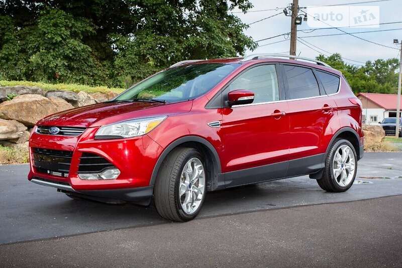Внедорожник / Кроссовер Ford Escape 2014 в 