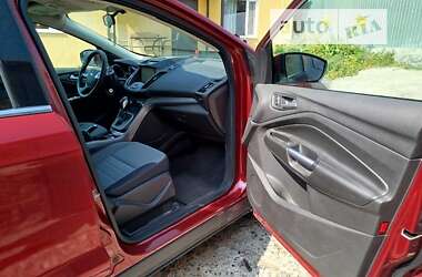 Внедорожник / Кроссовер Ford Escape 2013 в 