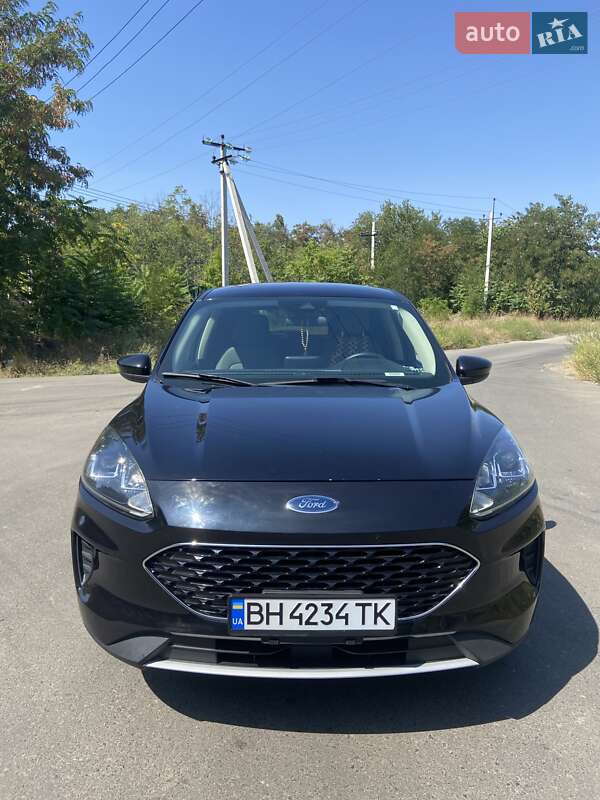 Позашляховик / Кросовер Ford Escape 2019 в Одесі