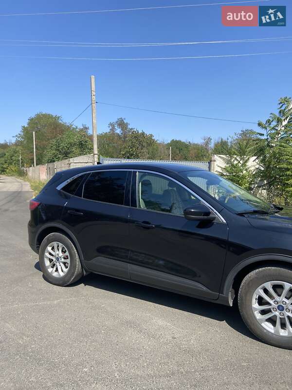 Позашляховик / Кросовер Ford Escape 2019 в Одесі
